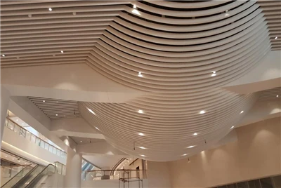 לוח תקרת פס מחורר אלומיניום 3.0 מ"מ לוחות מוצקים